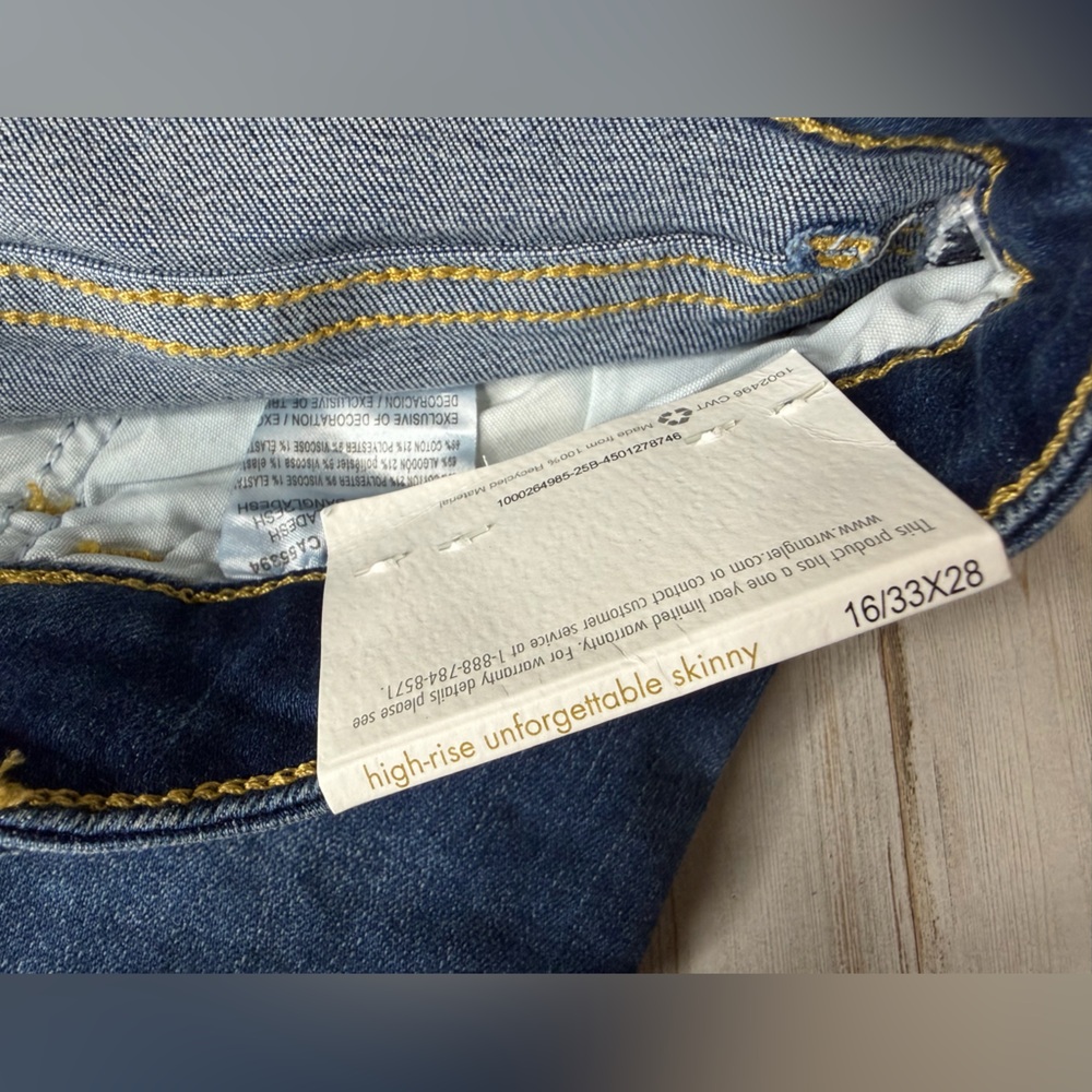 Wrangler Women's Blue Skinny Jeans - Picture 5 of 5
